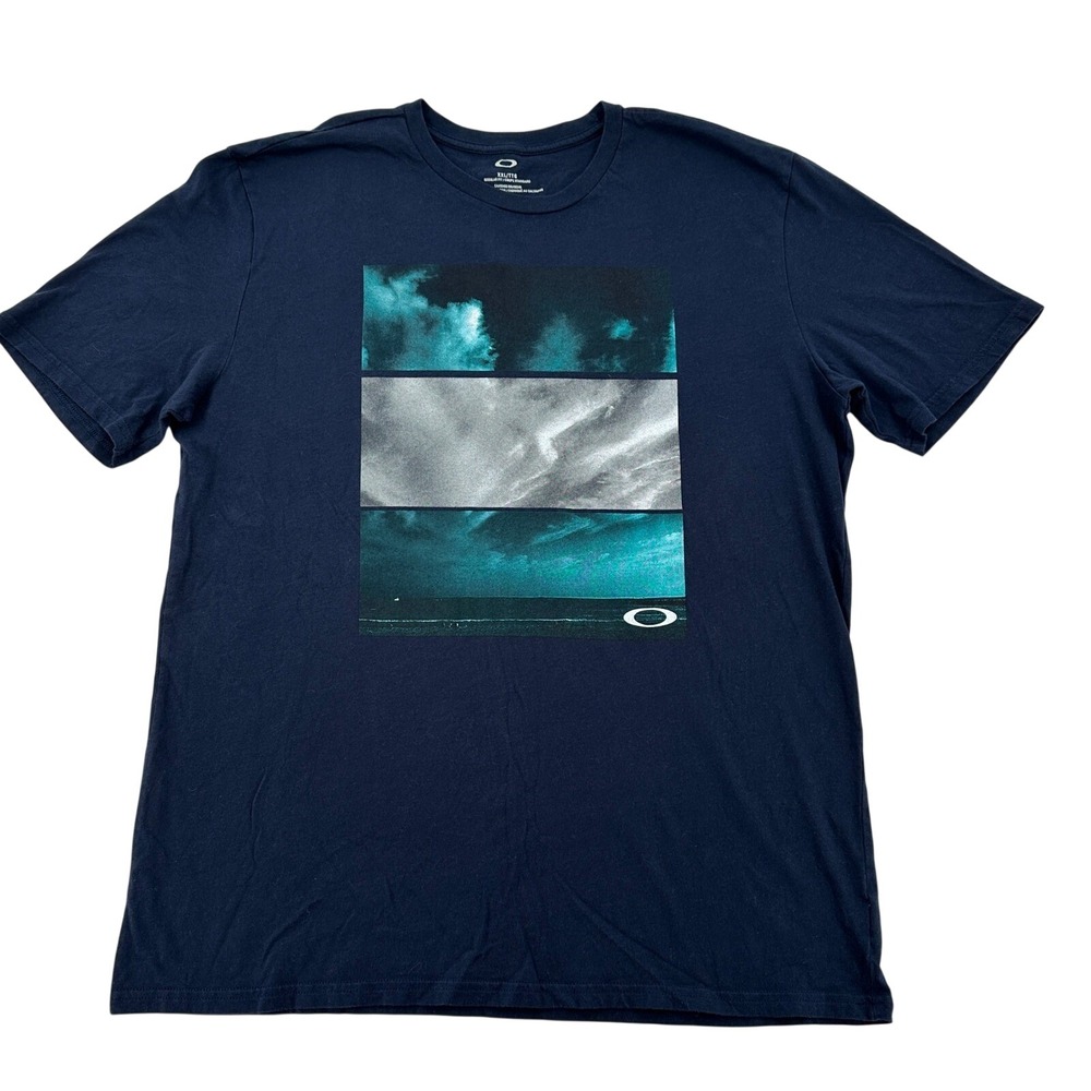 Oakley T-Shirts Mens XXL Short Sleeve Graphic Striped Blue Gray Preppy Lot of 2